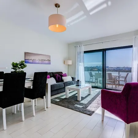 One Bedroom In Albur Village 2n